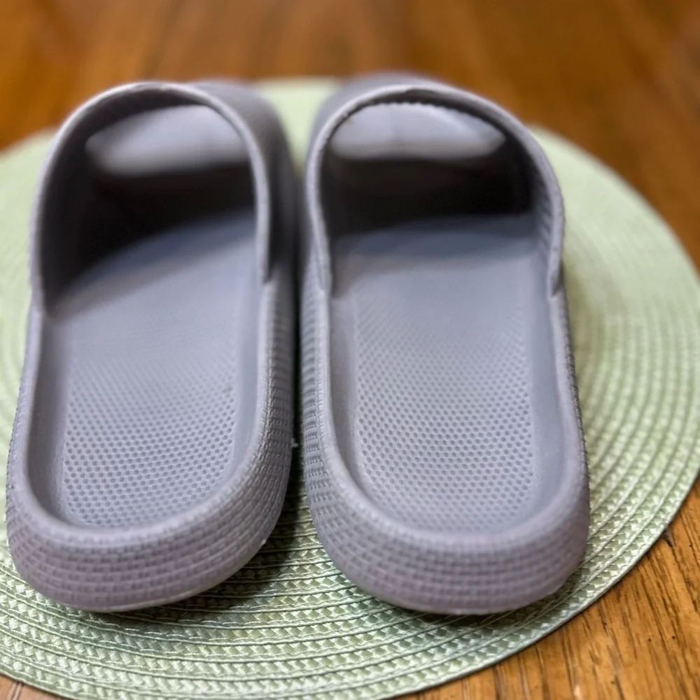 Women's Gray Slide Sandals - Picture 6 of 10